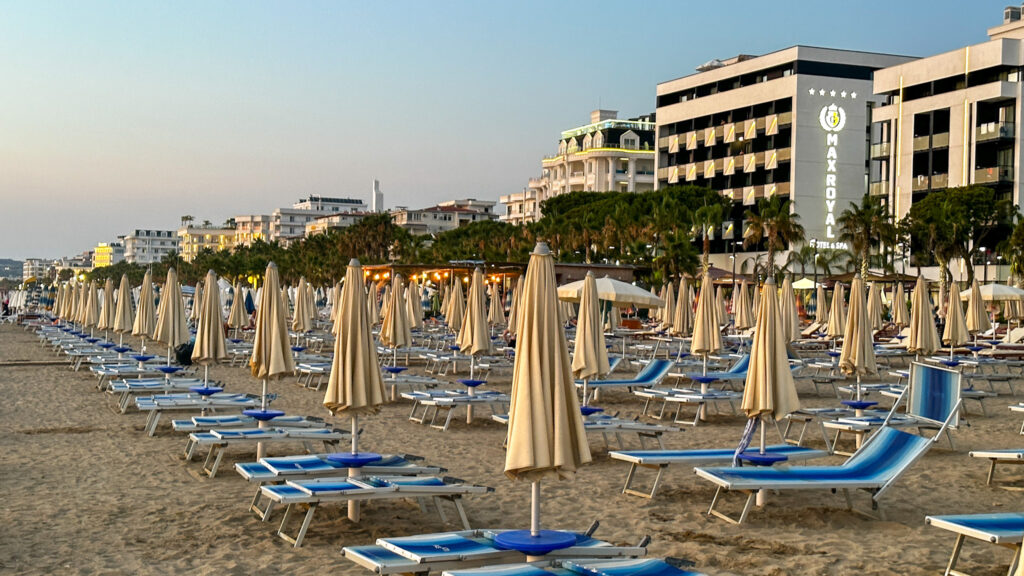 bezpieczeństwo plaża w Albanii