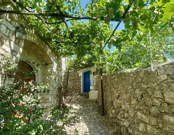 Himare
