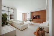 Villa White Kaki