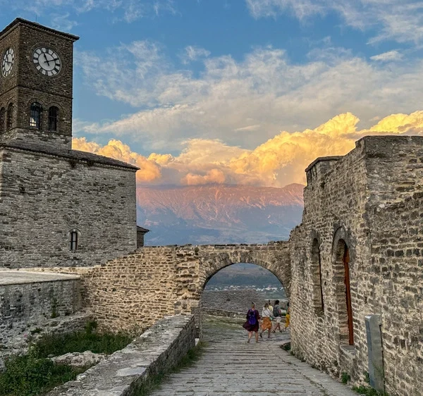 Gjirokastra trekking Albania