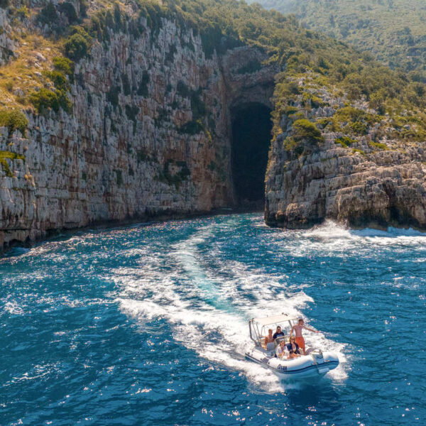 Jaskinia Karaburun Haxhi Aliu