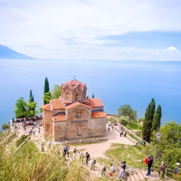jezioro-ochrydzkie-kaki-tours_01 (1)