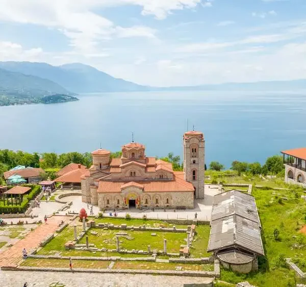 jezioro-ochrydzkie-kaki-tours_2D