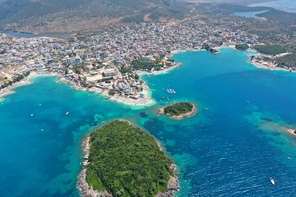 Ksamil – co warto zobaczyć? Atrakcje i informacje praktyczne