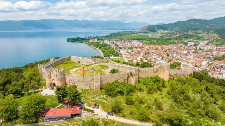 Twierdza Samuela jezioro Ochrydzkie