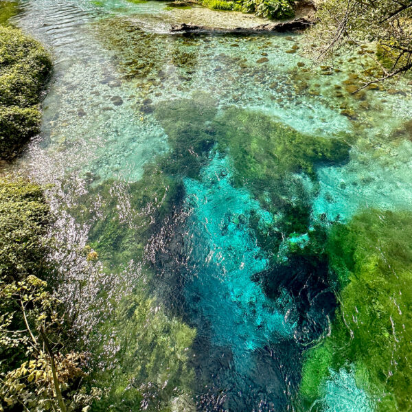 Blue Eye Błękitne Oko Saranda