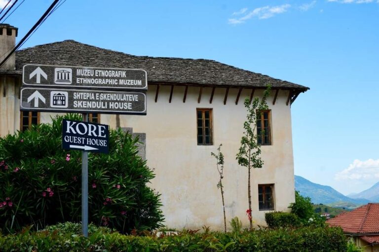 dom Skenduli Gjirokastra